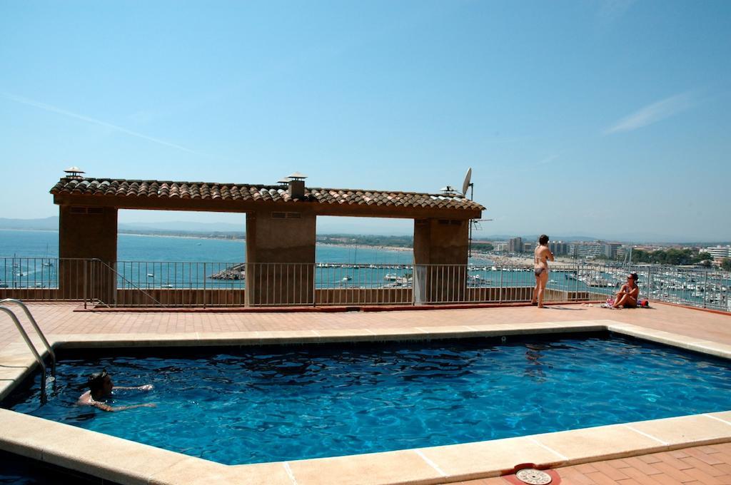 Nautic Apartment Torroella De Montgri Bagian luar foto
