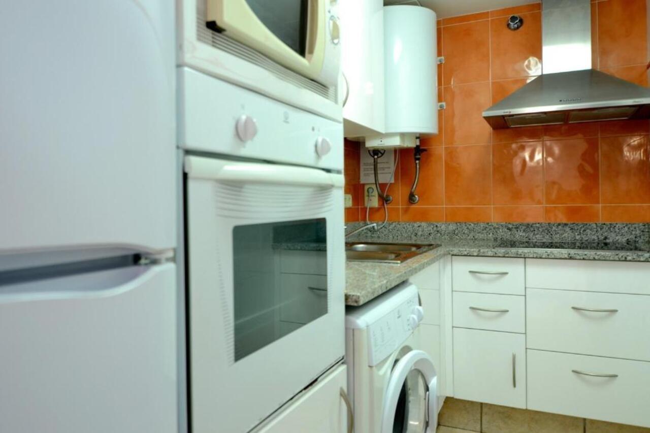 Nautic Apartment Torroella De Montgri Bagian luar foto